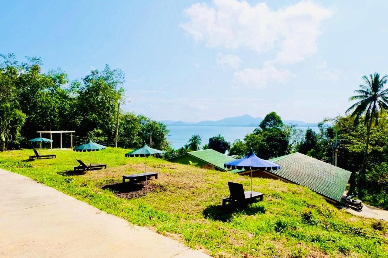 Rinna Resort Ko Mook Buitenkant foto