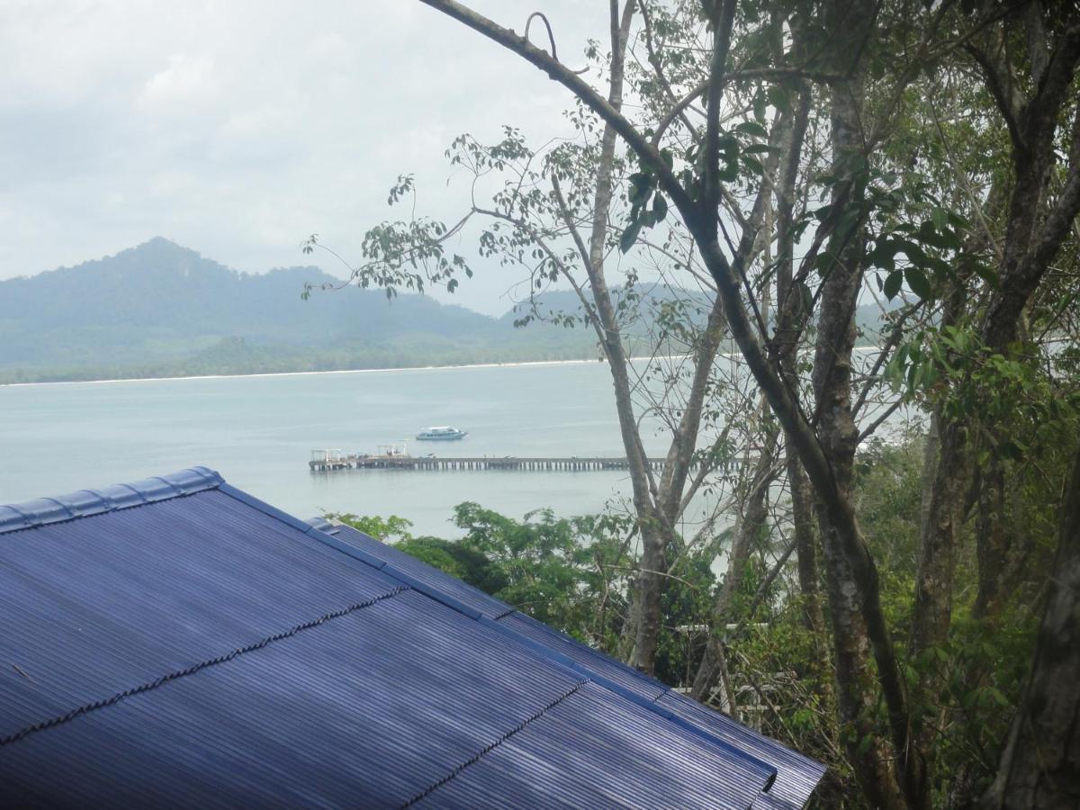 Rinna Resort Ko Mook Buitenkant foto