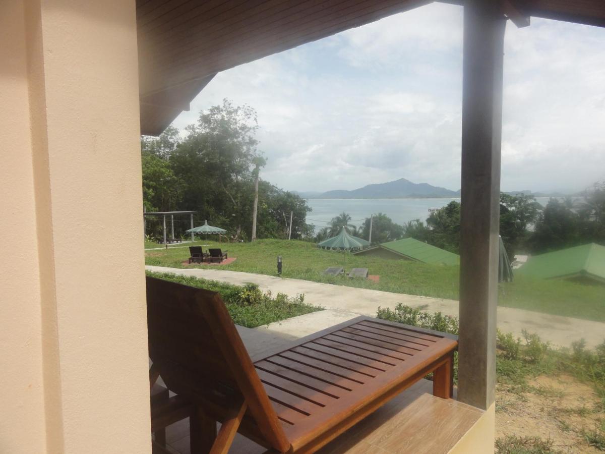 Rinna Resort Ko Mook Buitenkant foto