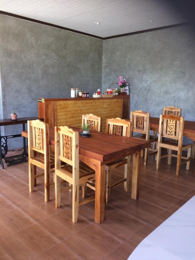Rinna Resort Ko Mook Buitenkant foto