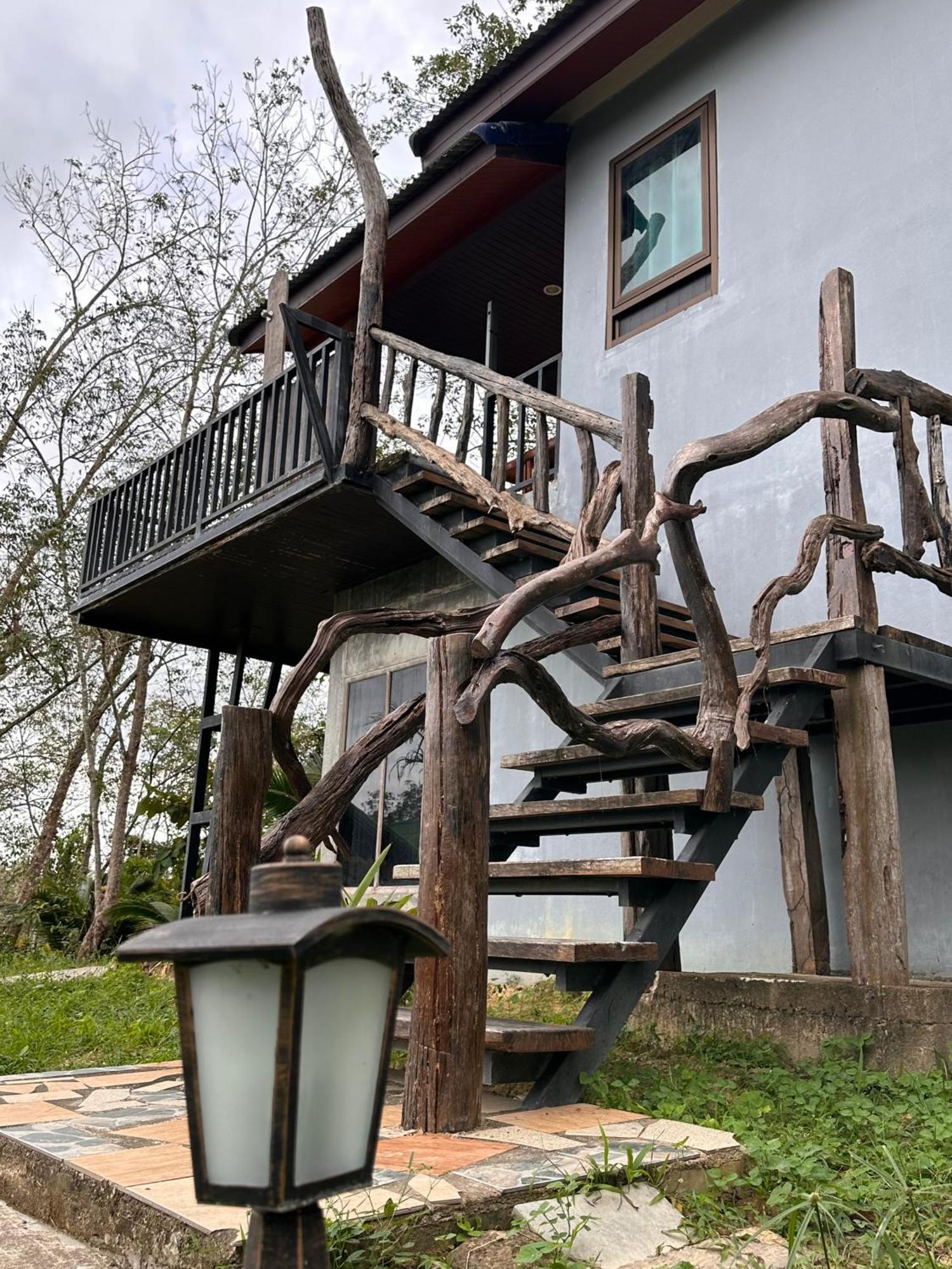 Rinna Resort Ko Mook Buitenkant foto